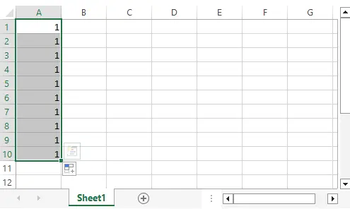 Fill range A1:A10 dengan angka sama menghasilkan salinan di Excel