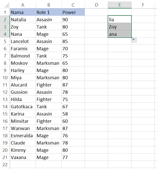 Hasil penggunaan fungsi RIGHT pada rentang A2:A4 di Excel