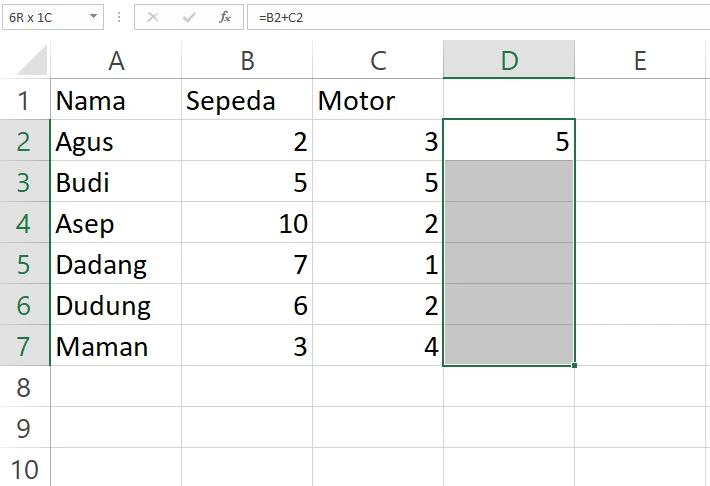 Melakukan fill pada rentang D2:D7 dengan referensi relative di Excel