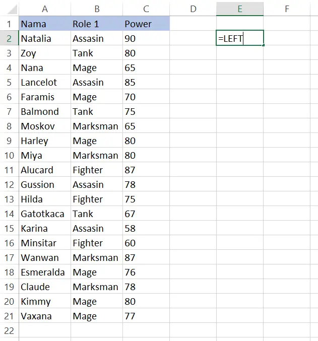 Memilih sel E2 untuk menggunakan fungsi LEFT Excel