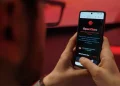 Tagihan API OpenAI senilai $1,3 juta dari 100 AI coding agent OpenClaw membuka biaya nyata pengembangan software otonom dan strategi efisiensi yang perlu disiapkan tim teknologi.